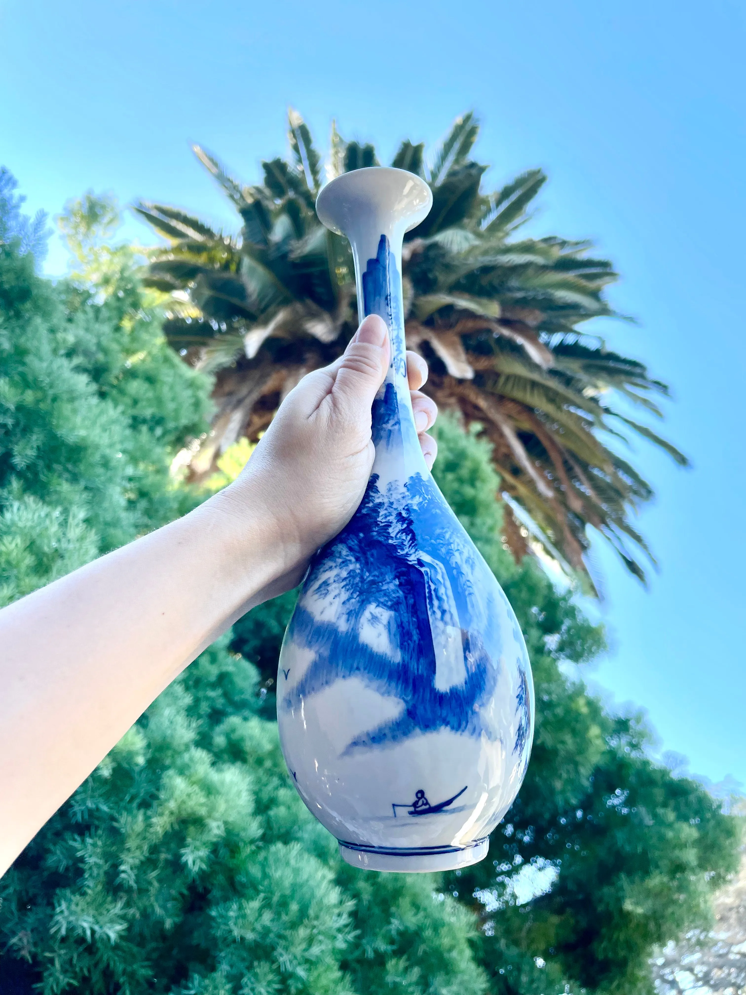 Antique Blue & White Asian Japanese Signed Decorative Porcelain Tall Vase