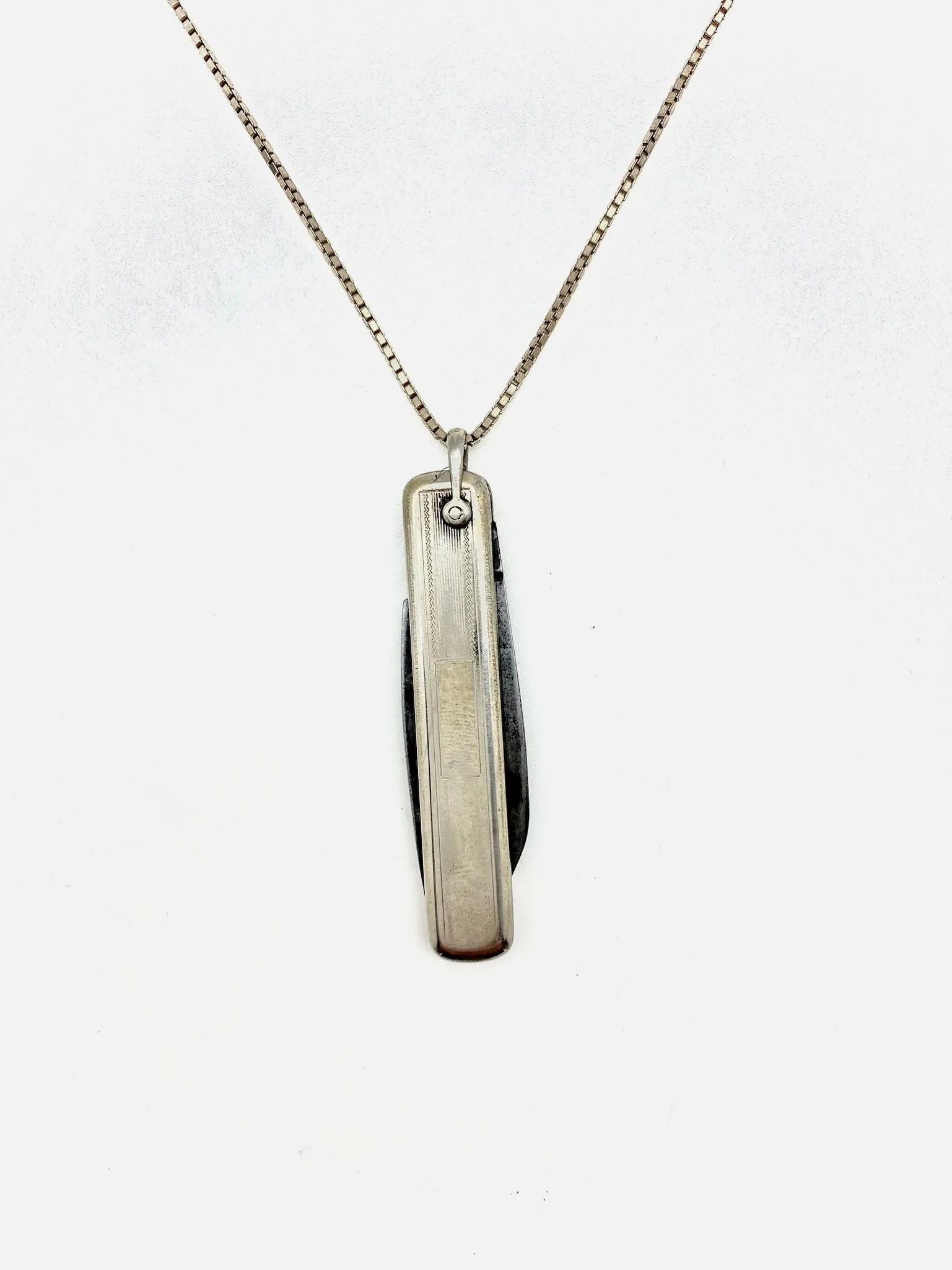 Hilda Knife Necklace